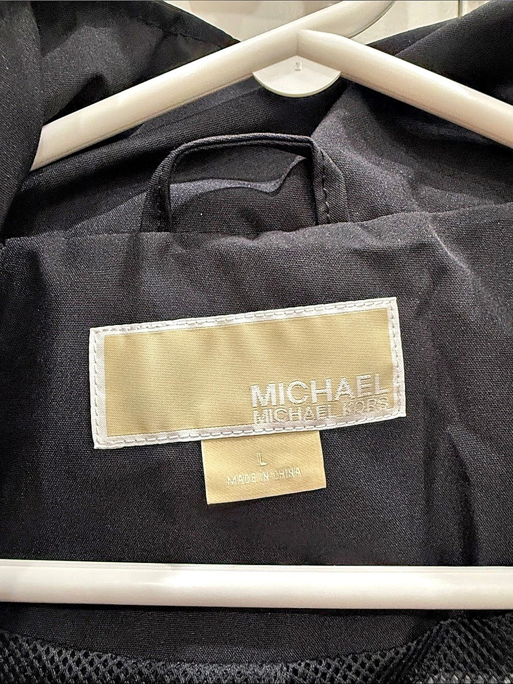 Michael Kors Women's Black Utility Hooded Jacket Size Large - Picture 3 of 8